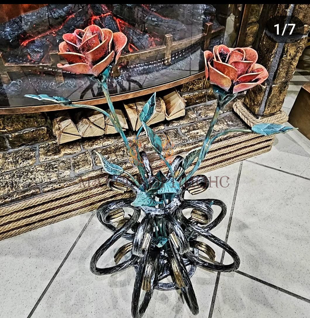 Кованая ритуальная ваза - "РОЗЫ" - 2